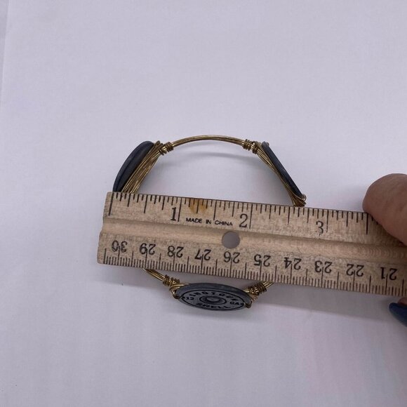 Bourbon and Boweties Shotgun Shell Wire Bangle Bracelet Gold Tone - Picture 4 of 4